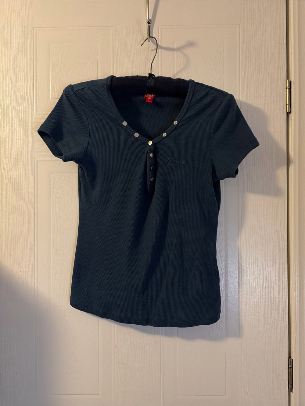 GUESS Women's Cotton V Neck T-Shirt Blue Size Large